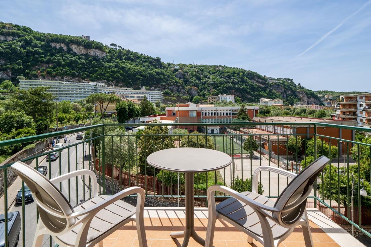 Parsano Suite - De Vivo Realty Sorrente Extérieur photo
